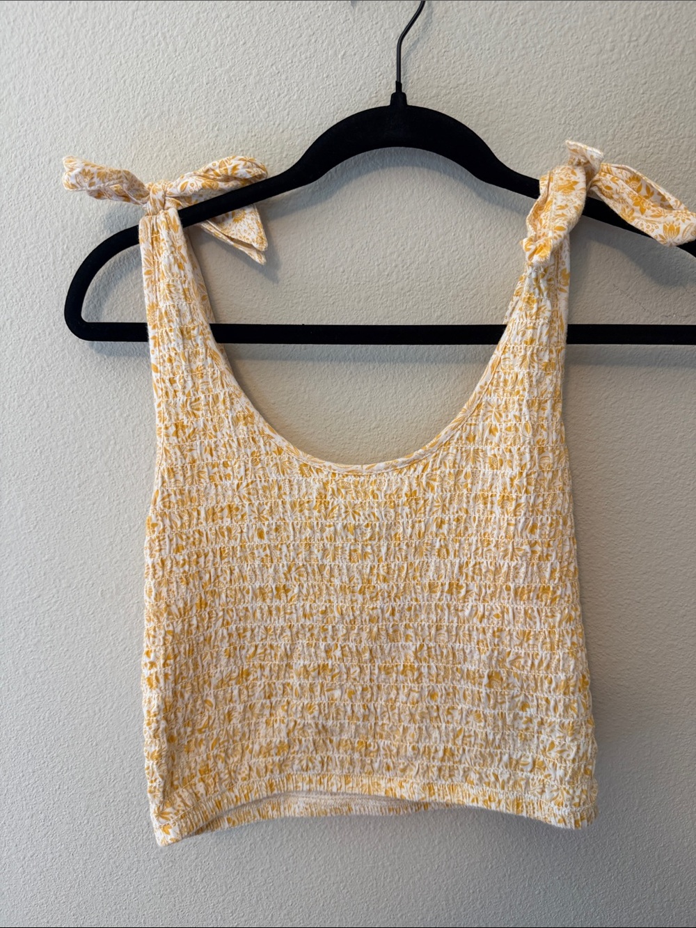American Eagle Outfitters Yellow & White Tie-Shoulder Smocked Tank